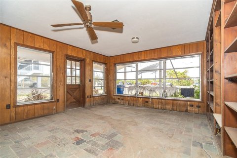 House in Englewood, Florida 2 bedrooms, 185.43 sq.m. № 1562027 - photo 2