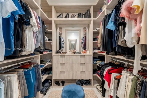 Снять в аренду кондоминиум в Майами, Флорида 3 спальни, 205.41м2, № 1991748 - фото 21