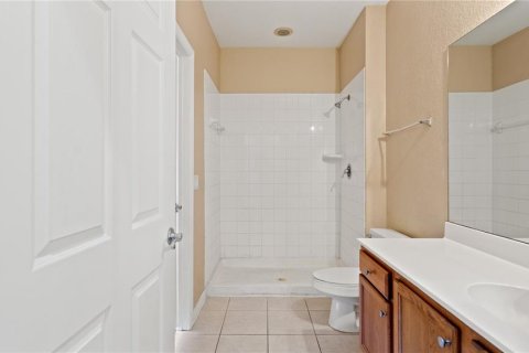 Condo in Orlando, Florida, 3 bedrooms № 2217084 - photo 23