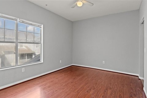 Condo in Orlando, Florida, 3 bedrooms № 2217084 - photo 12