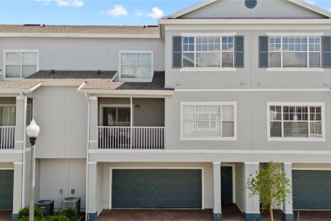 Condo in Orlando, Florida, 3 bedrooms № 2217084
