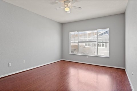 Condo in Orlando, Florida, 3 bedrooms № 2217084 - photo 21