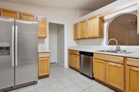 Casa en alquiler en Orlando, Florida, 3 dormitorios, 117.43 m2 № 1905197 - foto 5