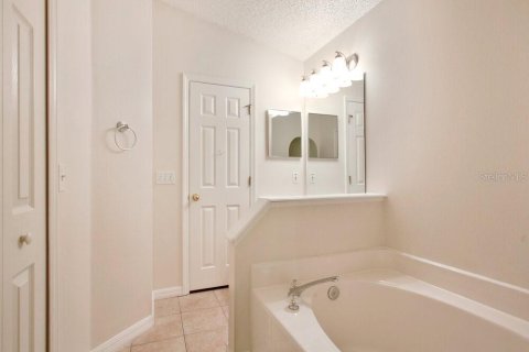 Casa en alquiler en Orlando, Florida, 3 dormitorios, 117.43 m2 № 1905197 - foto 12