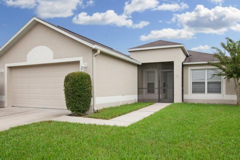 Casa en alquiler en Orlando, Florida, 3 dormitorios, 117.43 m2 № 1905197 - foto 1