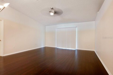 Casa en alquiler en Orlando, Florida, 3 dormitorios, 117.43 m2 № 1905197 - foto 7