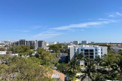 Condo in North Miami, Florida, 2 bedrooms  № 2044666 - photo 3