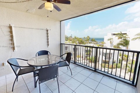 Condo in Key Largo, Florida, 2 bedrooms  № 2037465 - photo 4
