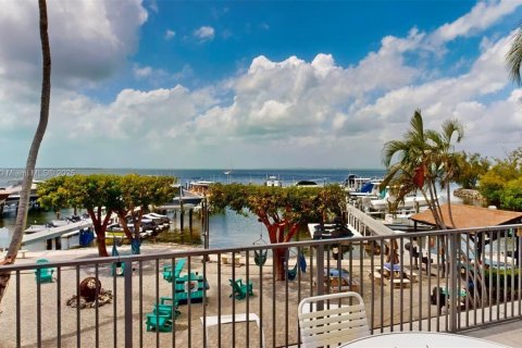 Condo in Key Largo, Florida, 2 bedrooms  № 2037465 - photo 24