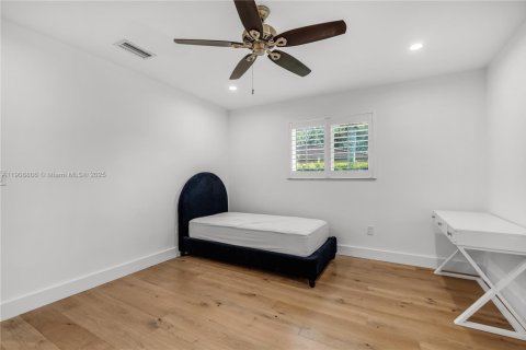 Villa ou maison à vendre à Palmetto Bay, Floride: 3 chambres, 183.02 m2 № 1964372 - photo 14