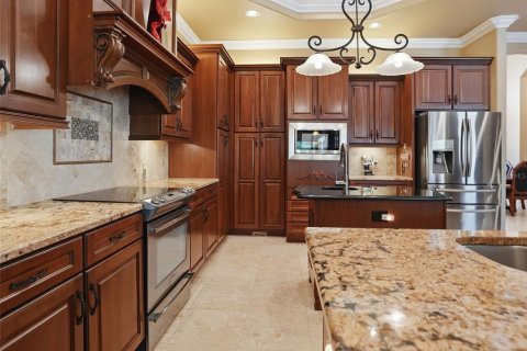 Villa ou maison à vendre à Weeki Wachee, Floride: 4 chambres, 357.21 m2 № 2431679 - photo 19