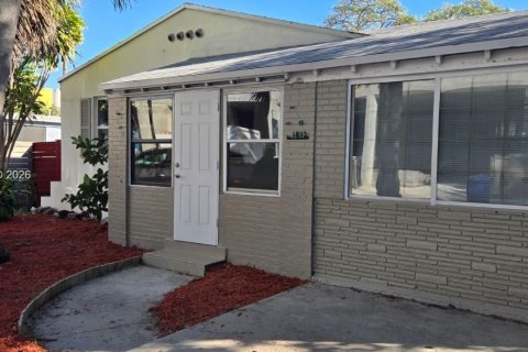 Villa ou maison à Hollywood, Floride 3 chambres, 88.07 m2 № 2044635