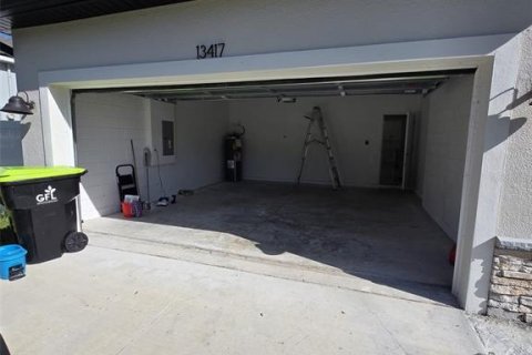 House in Astatula, Florida 4 bedrooms, 183.02 sq.m. № 2409860 - photo 23