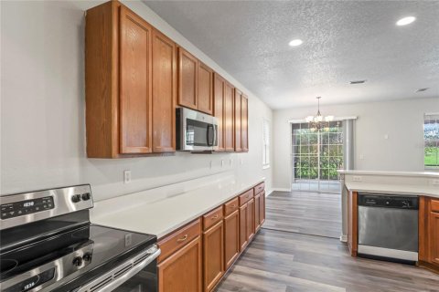 House in Wesley Chapel, Florida 5 bedrooms, 322.74 sq.m. № 1783445 - photo 6