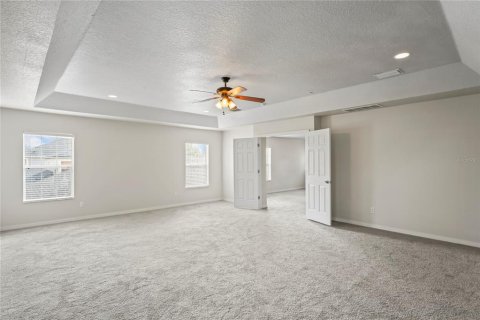 House in Wesley Chapel, Florida 5 bedrooms, 322.74 sq.m. № 1783445 - photo 15
