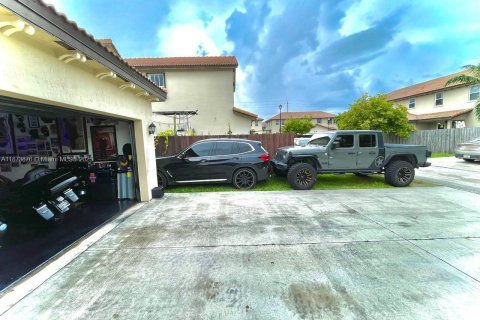 Villa ou maison à vendre à Homestead, Floride: 3 chambres, 210.24 m2 № 1923025 - photo 10