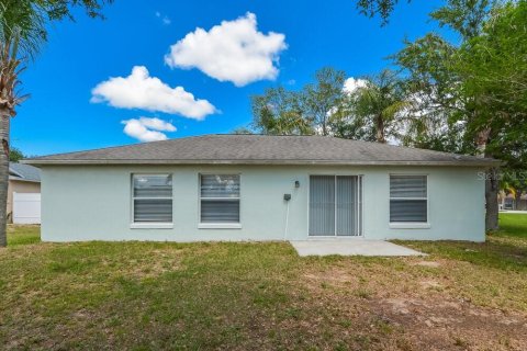 Casa en alquiler en Clermont, Florida, 3 dormitorios, 118.91 m2 № 2113338 - foto 16