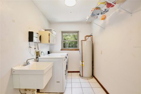 Villa ou maison à vendre à Sanford, Floride: 3 chambres, 219.99 m2 № 2149863 - photo 17