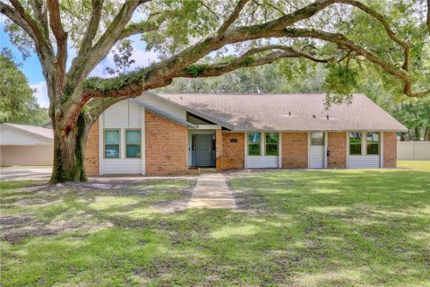 Villa ou maison à vendre à Sanford, Floride: 3 chambres, 219.99 m2 № 2149863 - photo 21