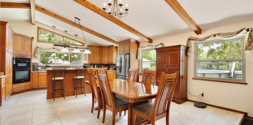 Villa ou maison à Sanford, Floride 3 chambres, 219.99 m2 № 2149863