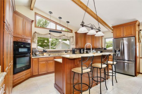 Villa ou maison à vendre à Sanford, Floride: 3 chambres, 219.99 m2 № 2149863 - photo 2