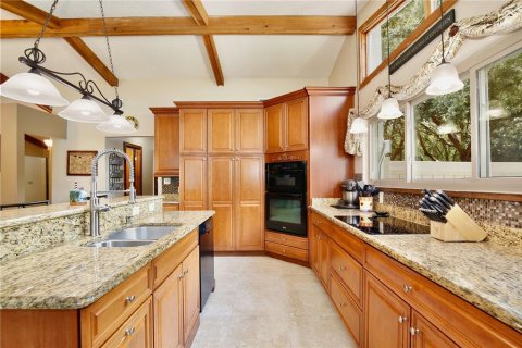 Villa ou maison à vendre à Sanford, Floride: 3 chambres, 219.99 m2 № 2149863 - photo 3