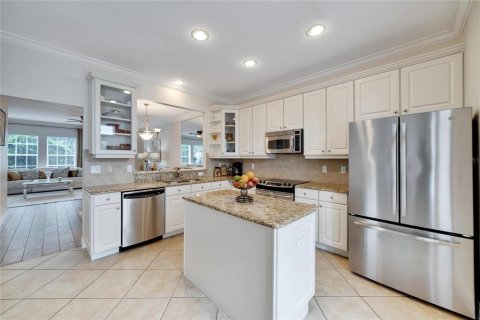 Touwnhouse à vendre à Apollo Beach, Floride: 3 chambres, 243.68 m2 № 2396804 - photo 3