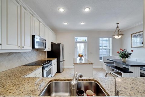Touwnhouse à vendre à Apollo Beach, Floride: 3 chambres, 243.68 m2 № 2396804 - photo 27