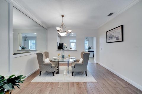 Touwnhouse à vendre à Apollo Beach, Floride: 3 chambres, 243.68 m2 № 2396804 - photo 16