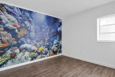Condo in Miami, Florida, 2 bedrooms  № 1999366 - photo 18