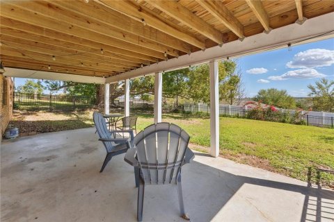 House in Clermont, Florida 3 bedrooms, 200.39 sq.m. № 1732764 - photo 27