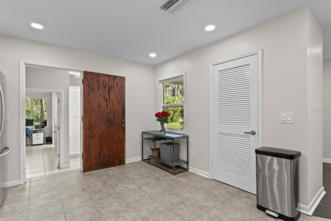 Villa ou maison à vendre à Odessa, Floride: 4 chambres, 200.95 m2 № 2429189 - photo 29