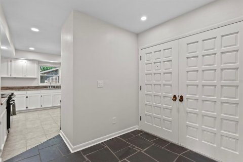 Villa ou maison à vendre à Odessa, Floride: 4 chambres, 200.95 m2 № 2429189 - photo 18