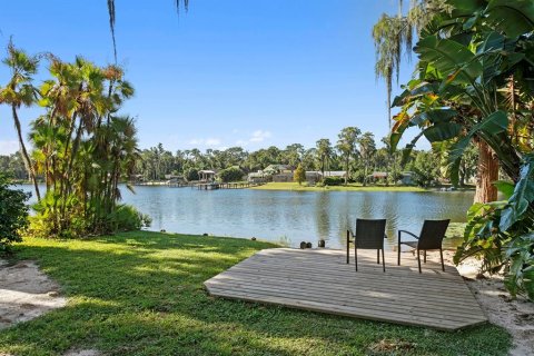 Villa ou maison à vendre à Odessa, Floride: 4 chambres, 200.95 m2 № 2429189 - photo 12