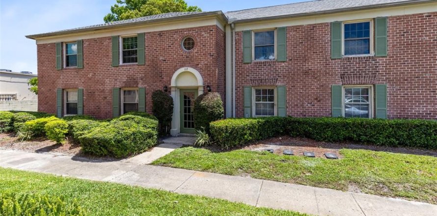 Condo in Casselberry, Florida, 2 bedrooms  № 1744486