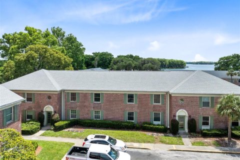 Condo in Casselberry, Florida, 2 bedrooms  № 1744486 - photo 19