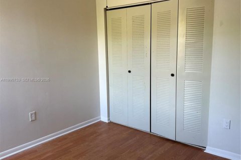 Купить таунхаус в Майами, Флорида 3 спальни, 134.8м2, № 2056535 - фото 12