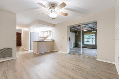 Casa en alquiler en Sarasota, Florida, 2 dormitorios, 143.16 m2 № 1870368 - foto 13