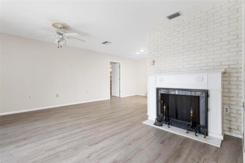 Casa en alquiler en Sarasota, Florida, 2 dormitorios, 143.16 m2 № 1870368 - foto 4