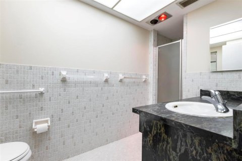 Casa en alquiler en Sarasota, Florida, 2 dormitorios, 143.16 m2 № 1870368 - foto 24