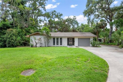 Casa en alquiler en Sarasota, Florida, 2 dormitorios, 143.16 m2 № 1870368 - foto 1
