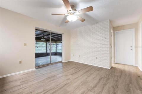 Casa en alquiler en Sarasota, Florida, 2 dormitorios, 143.16 m2 № 1870368 - foto 12