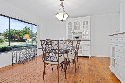 House in Bradenton, Florida 3 bedrooms, 155.24 sq.m. № 1907673 - photo 12