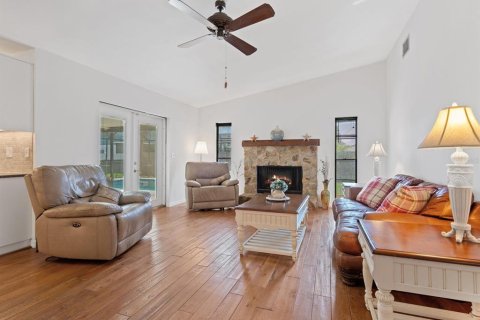 House in Bradenton, Florida 3 bedrooms, 155.24 sq.m. № 1907673 - photo 3