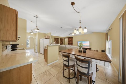 Casa en venta en Ocala, Florida, 3 dormitorios, 153.1 m2 № 2383731 - foto 9