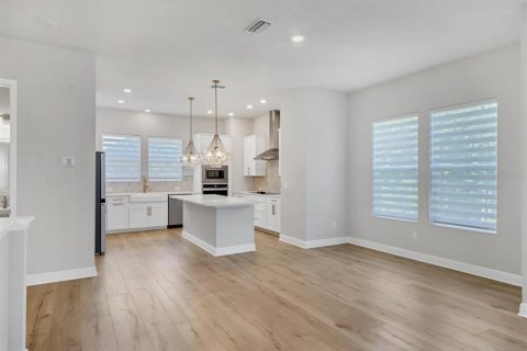 Townhouse in Sarasota, Florida 3 bedrooms, 191.94 sq.m. № 1802083 - photo 19