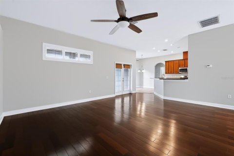 Casa en venta en Plant City, Florida, 3 dormitorios, 191.94 m2 № 2383888 - foto 16