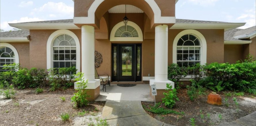 Casa en Plant City, Florida 3 dormitorios, 191.94 m2 № 2383888