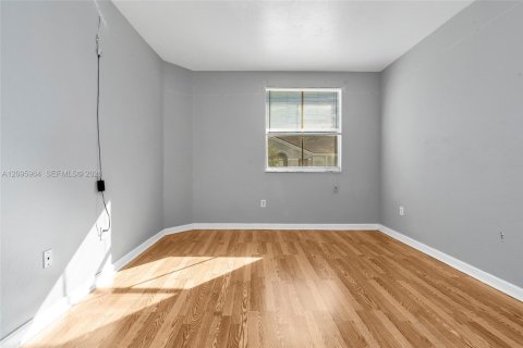 Copropriété à louer à Homestead, Floride: 3 chambres, 109.81 m2 № 2384991 - photo 29