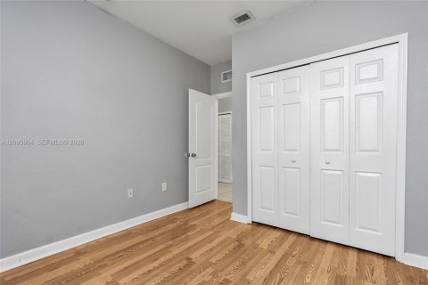 Copropriété à louer à Homestead, Floride: 3 chambres, 109.81 m2 № 2384991 - photo 24